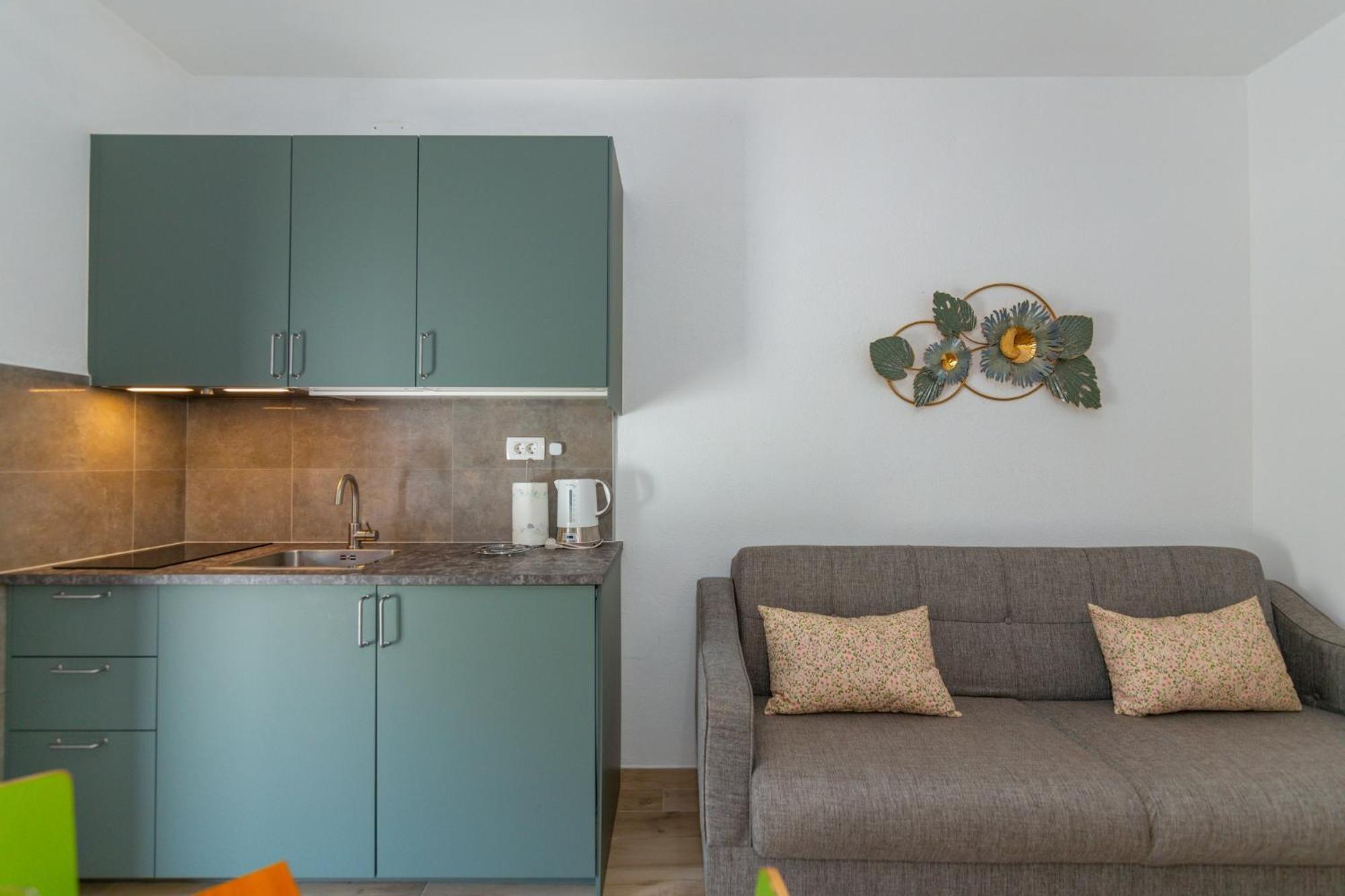 City Center Ana Apartments ماكارسكا المظهر الخارجي الصورة