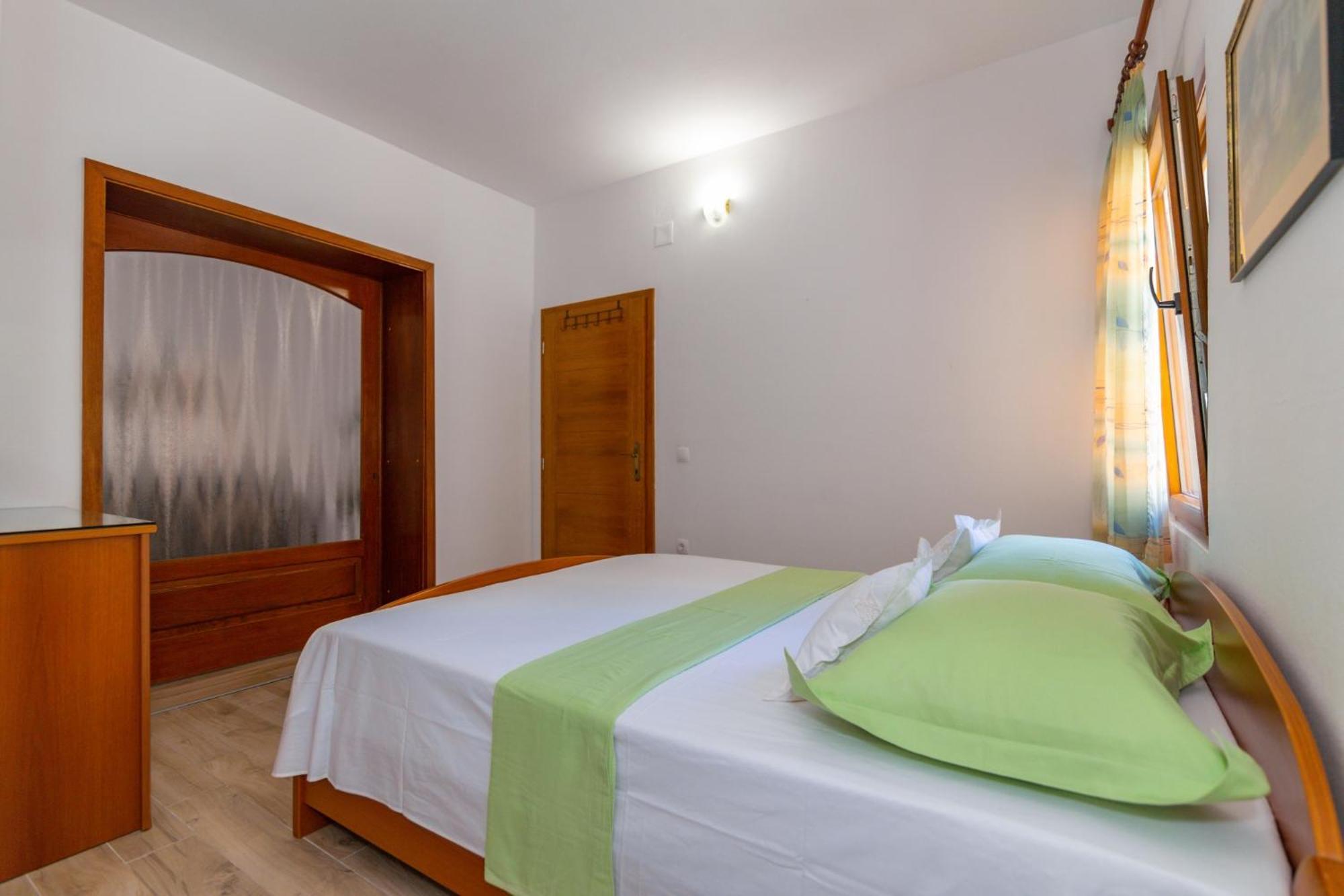 City Center Ana Apartments ماكارسكا المظهر الخارجي الصورة
