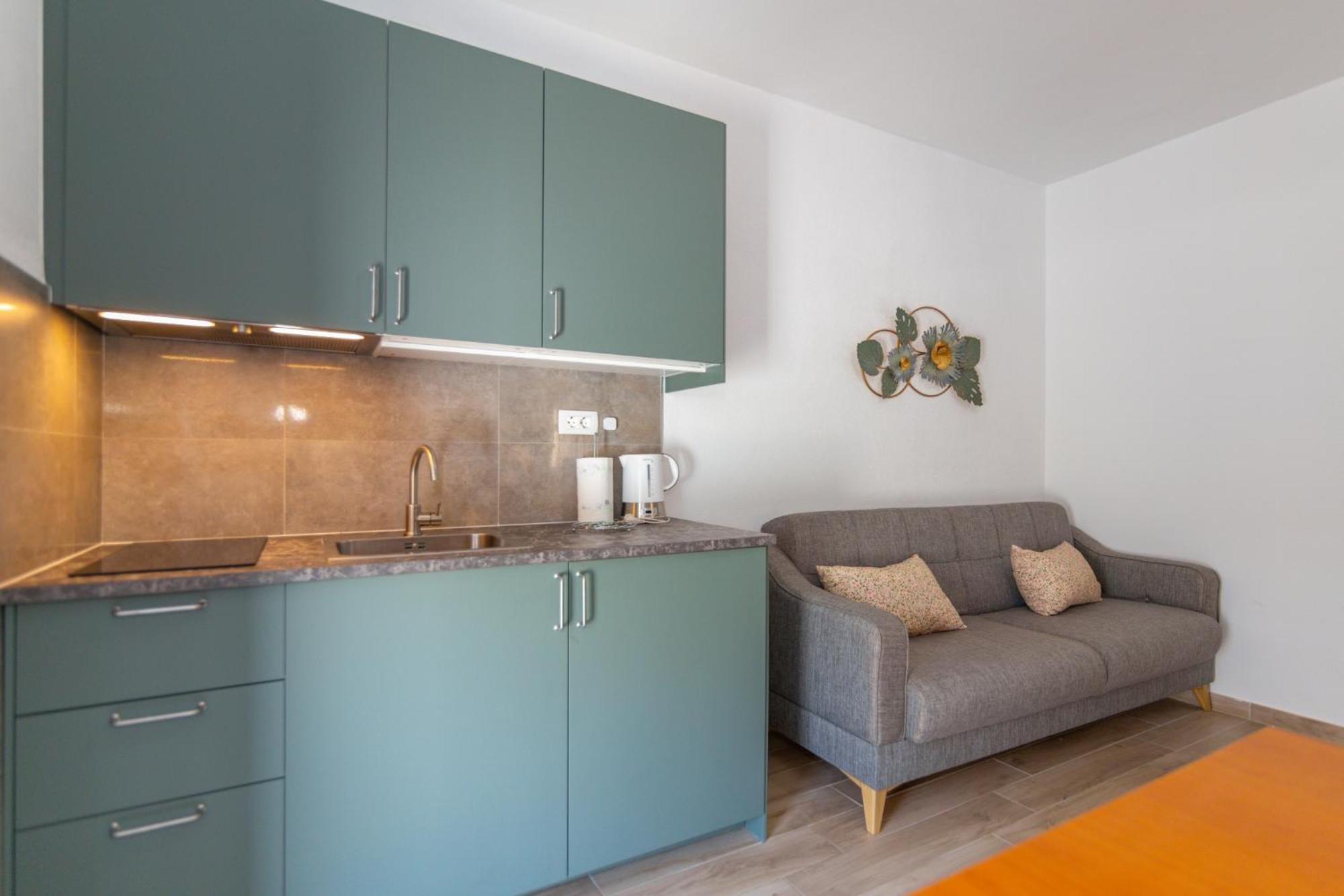 City Center Ana Apartments ماكارسكا المظهر الخارجي الصورة