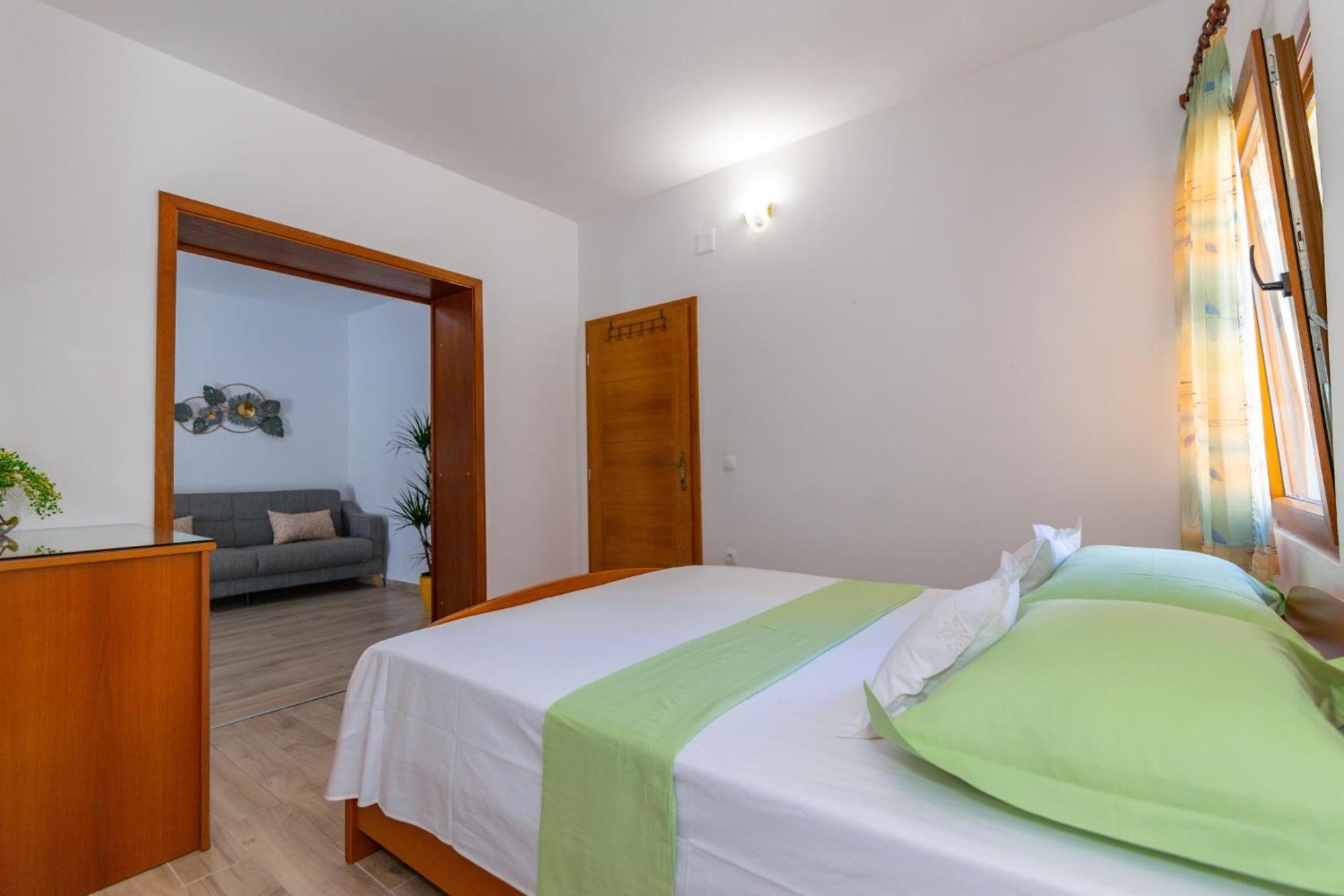 City Center Ana Apartments ماكارسكا المظهر الخارجي الصورة